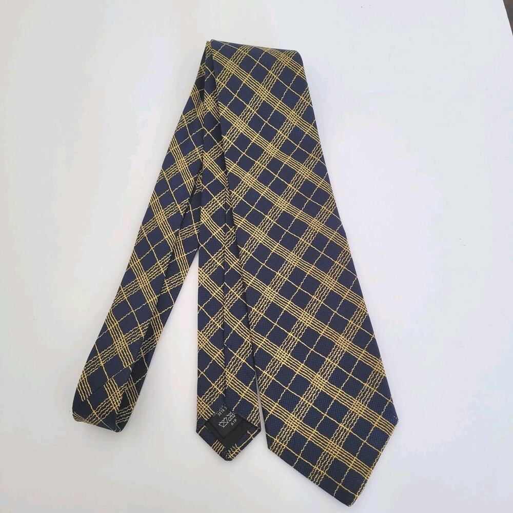 Dunhill Men's Neck Tie Made In England Designer Silk Navy Blue Yellow Plaid